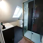 Maison Face A La Avec La A 50 M & Parking Prive