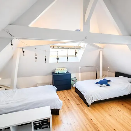 Maison Face A La Avec La A 50 M & Parking Prive