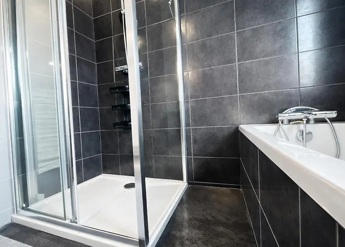 Maison Face A La Avec La A 50 M & Parking Prive 別荘