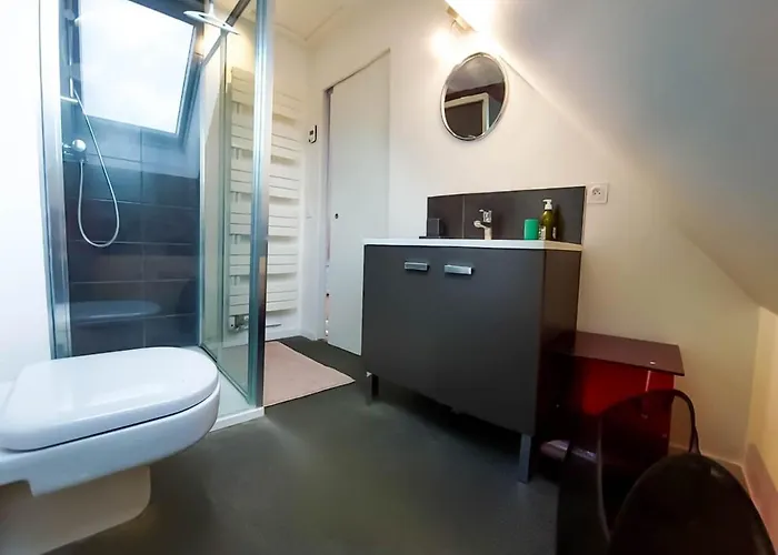 Maison Face A La Avec La A 50 M & Parking Prive * サントーバン・シュル・メール